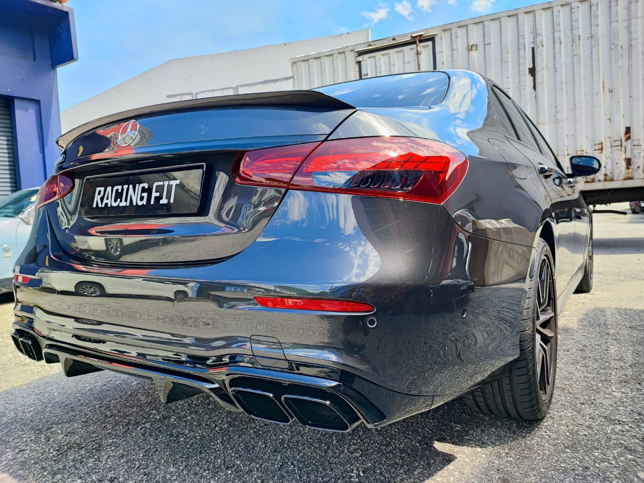 w213 E63S FACELIFT BODYKIT CONVERSION